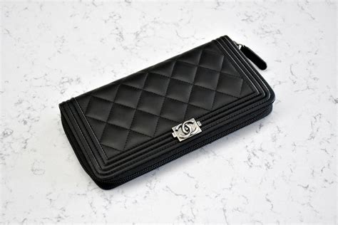 chanel continental wallet price|Chanel wallet price list.